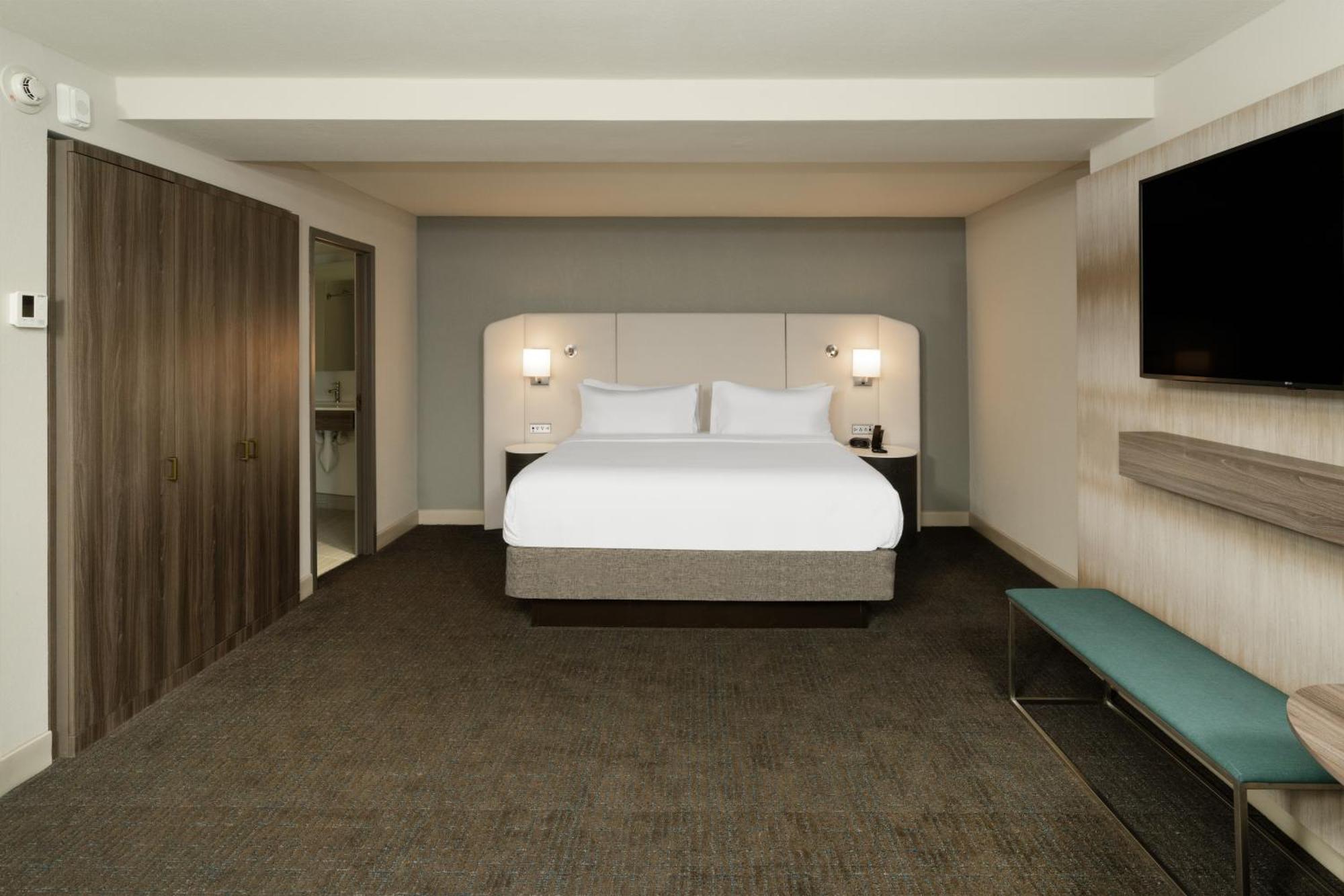 Crowne Plaza Atlanta Ne - Norcross