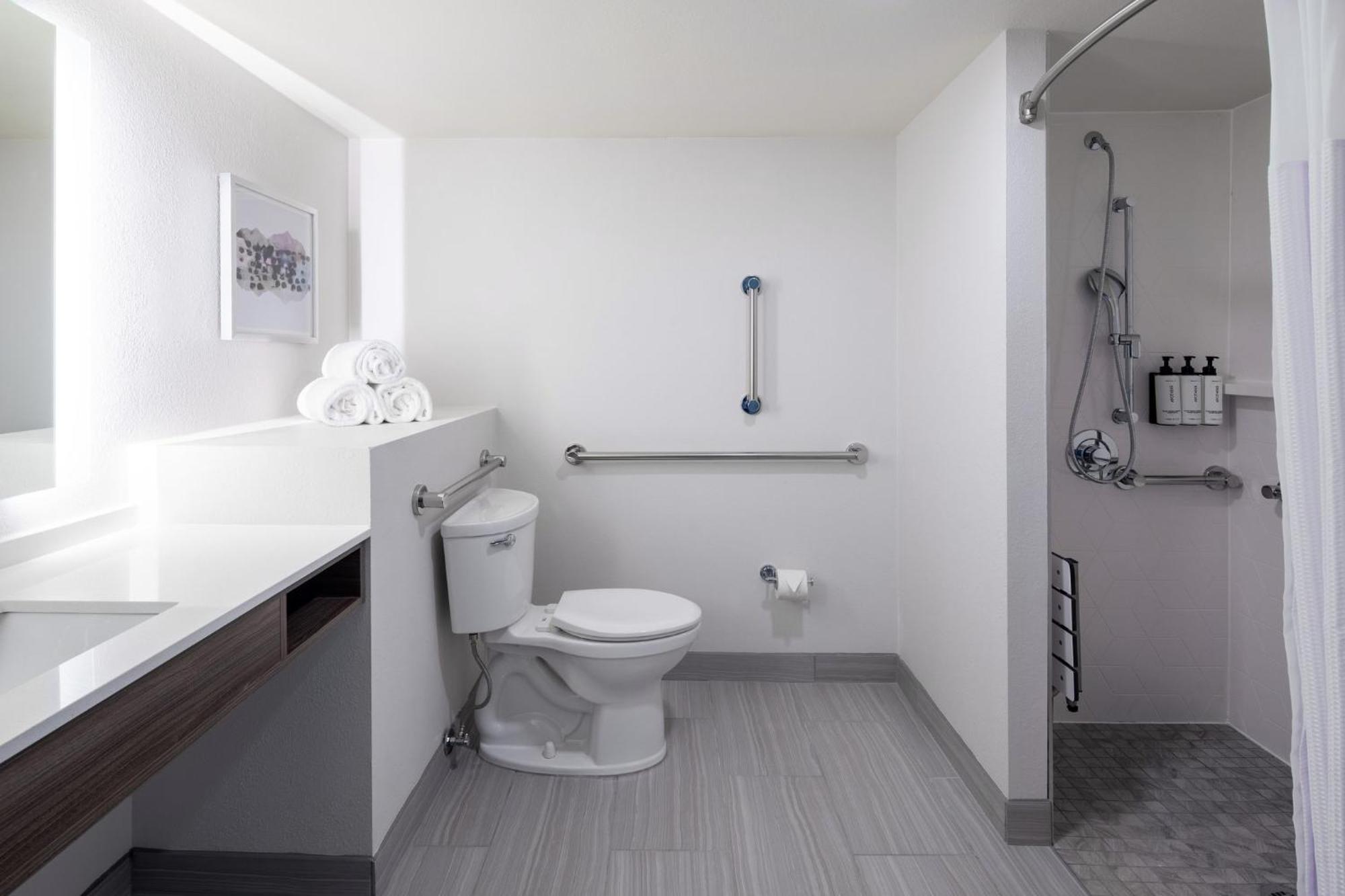 Crowne Plaza Atlanta Ne - 3*